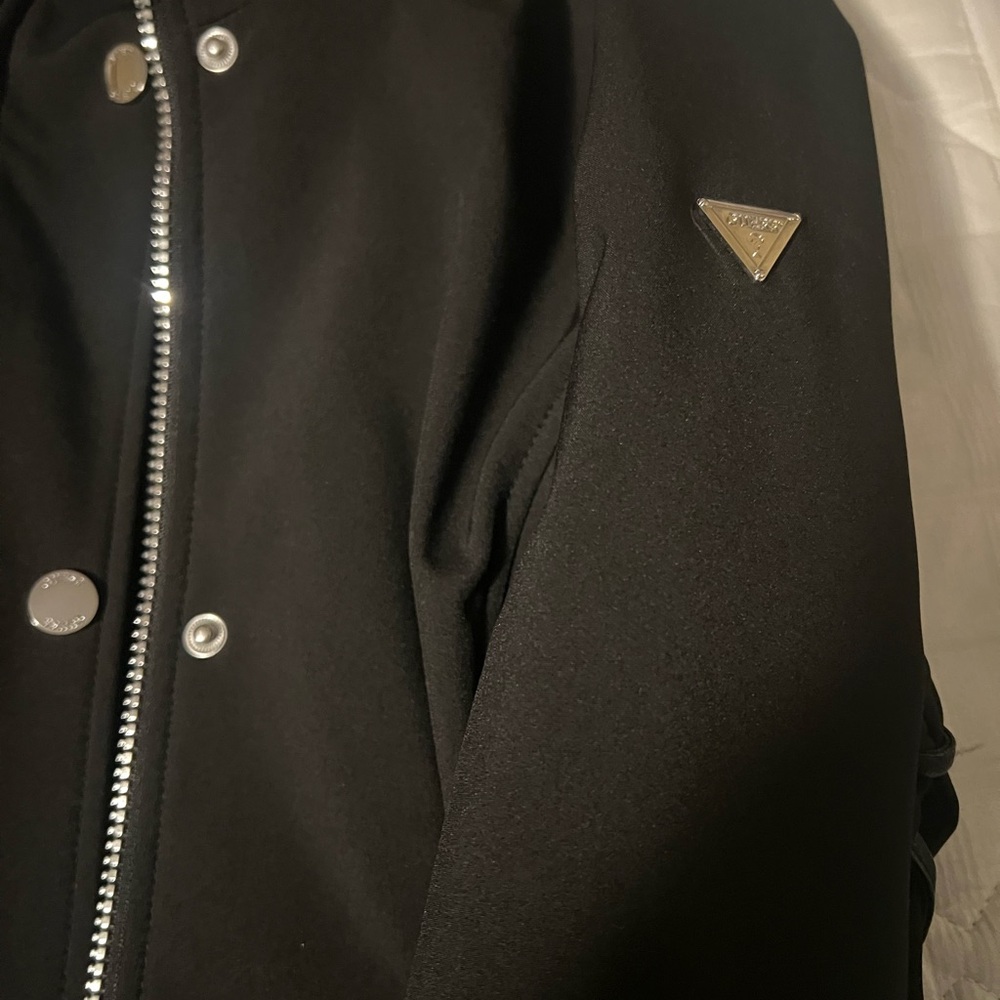 Guess Jacket - Picture 4 of 9